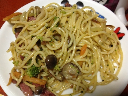 ペペロンチーノ風味のきのこスパゲッティ