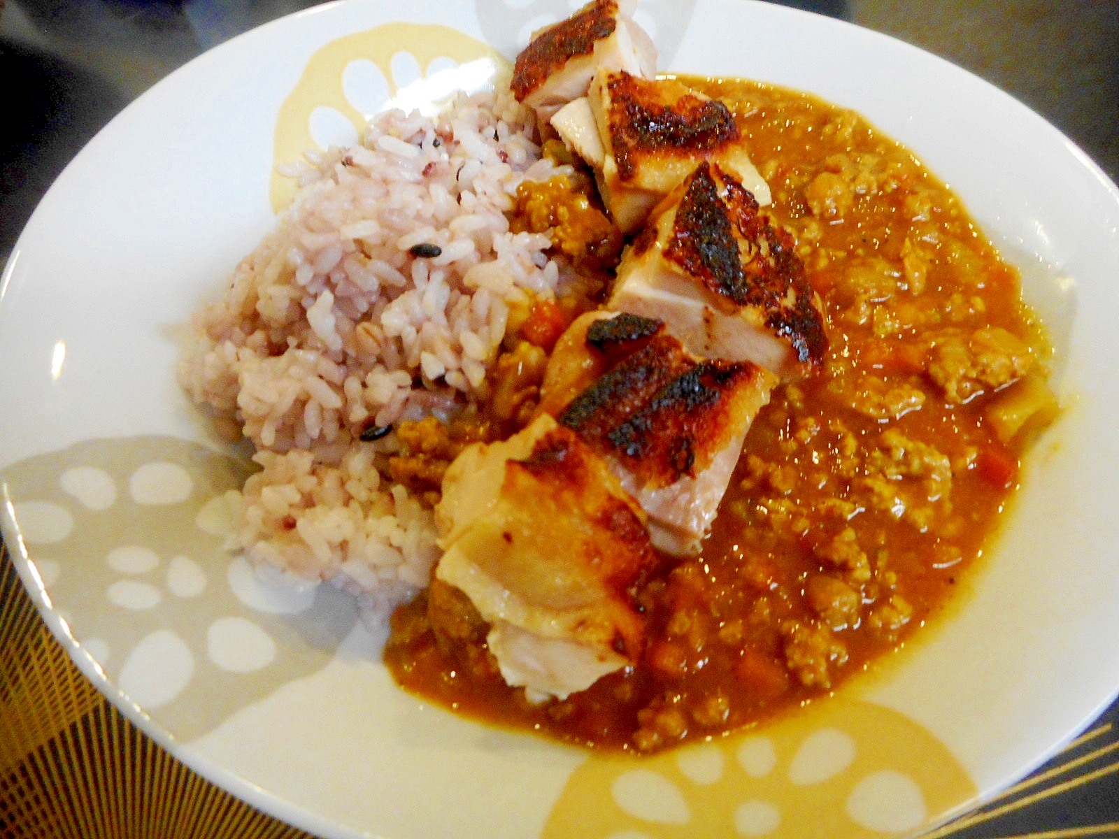 チキンとキーマカレー