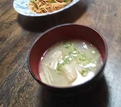 大根、大根葉、えのき味噌汁✧˖°