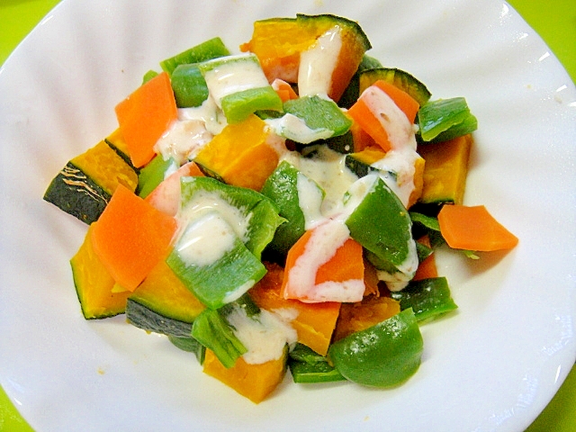 かぼちゃとピーマン人参の温野菜サラダ レシピ 作り方 By Mint 楽天レシピ かぼちゃとピーマン人参の温野菜サラダ レシピ 作り方 By Mint 楽天レシピ