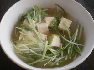 水菜と豆腐のスープ