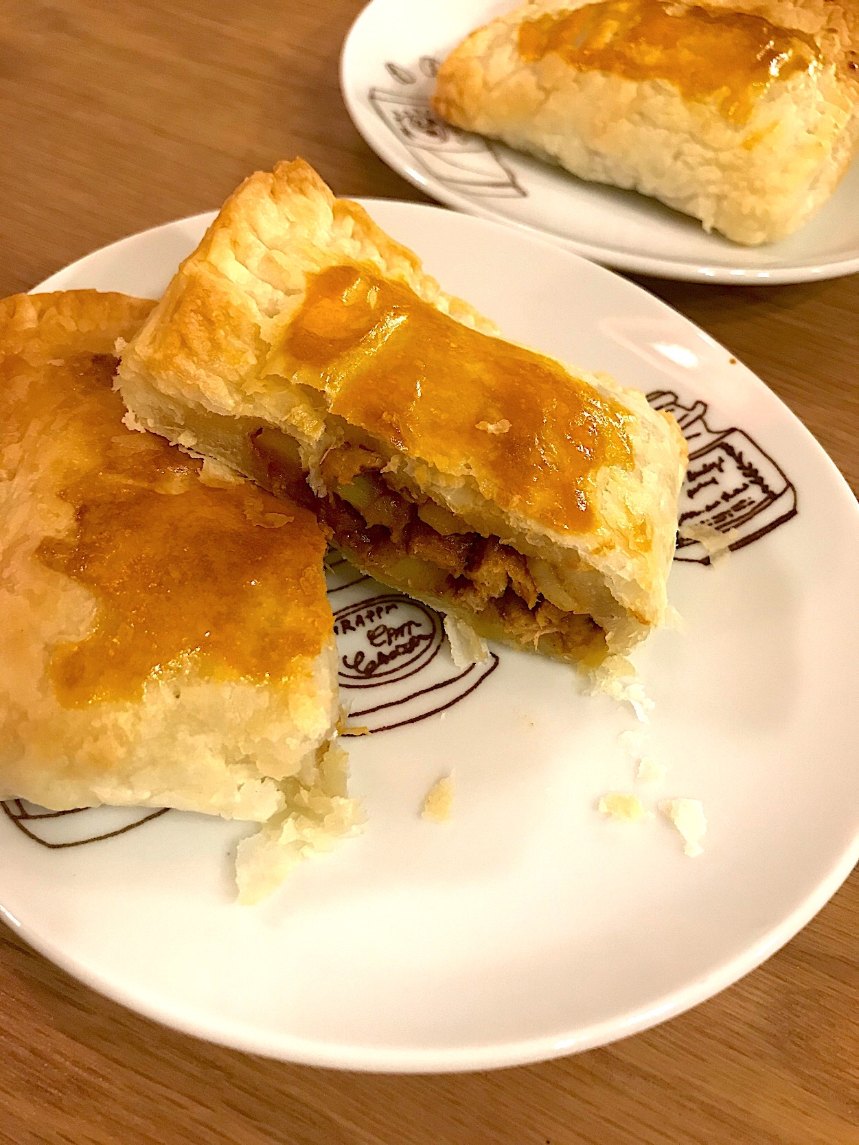 大豆のお肉でサクサク♪カレーパイ