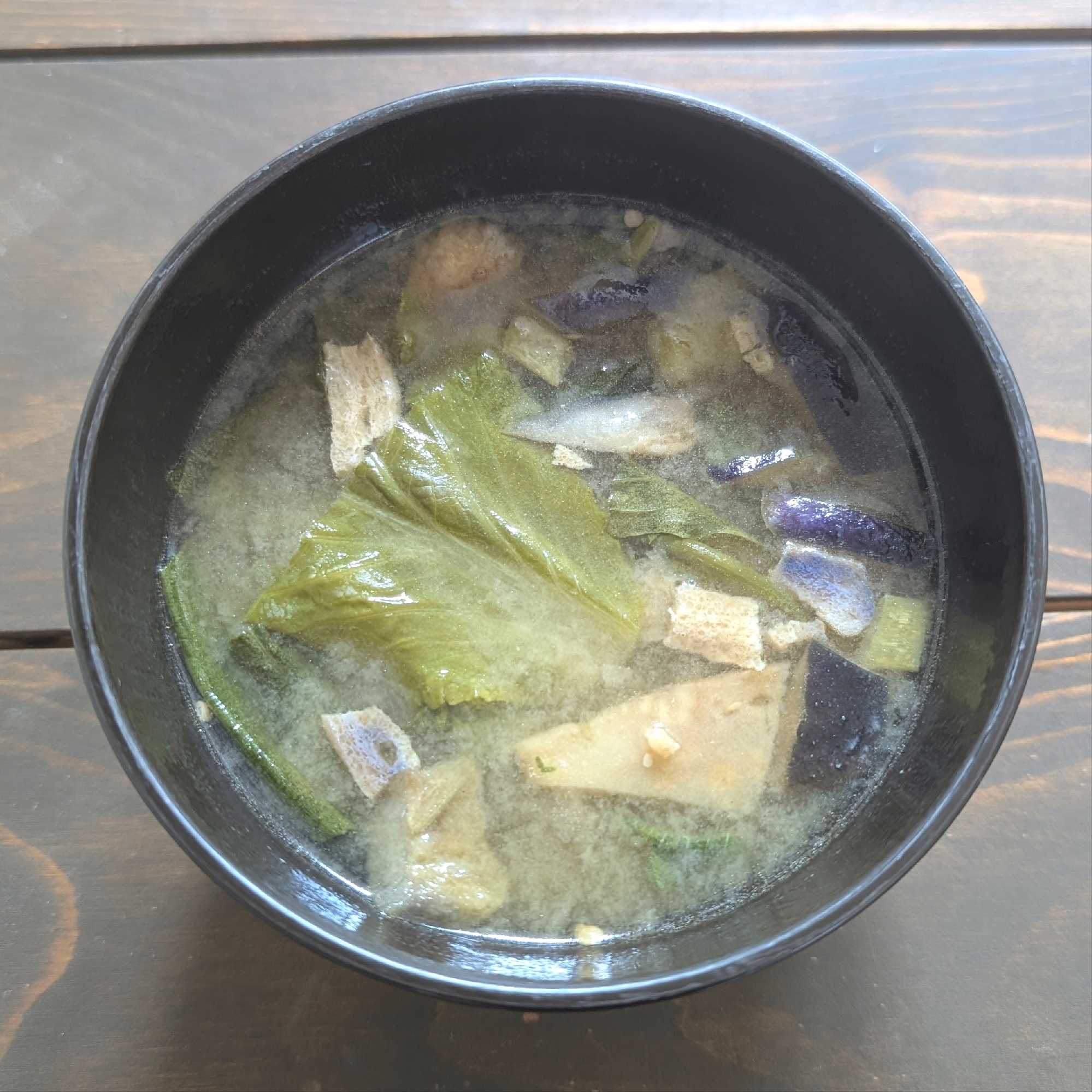 焼き茄子と小松菜のみそ汁