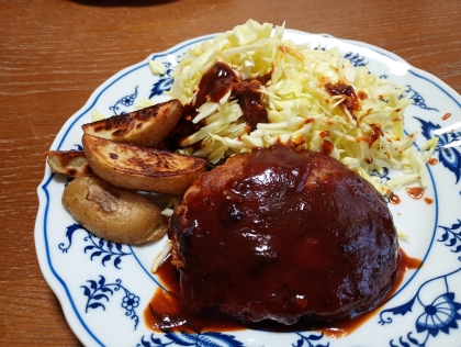 ハンバーグに添えるじゃがいも☆ジャガー横だ