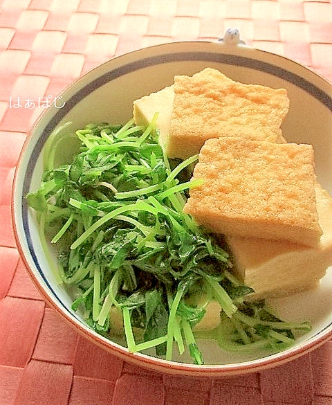 絹揚げ(厚揚げ)と豆苗のさっと煮