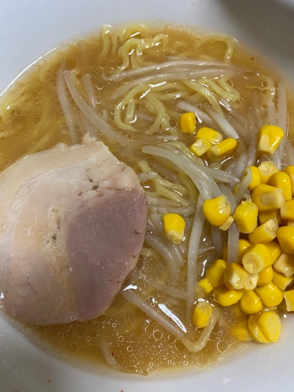 生姜とにんにくを入れて。味噌ラーメン。