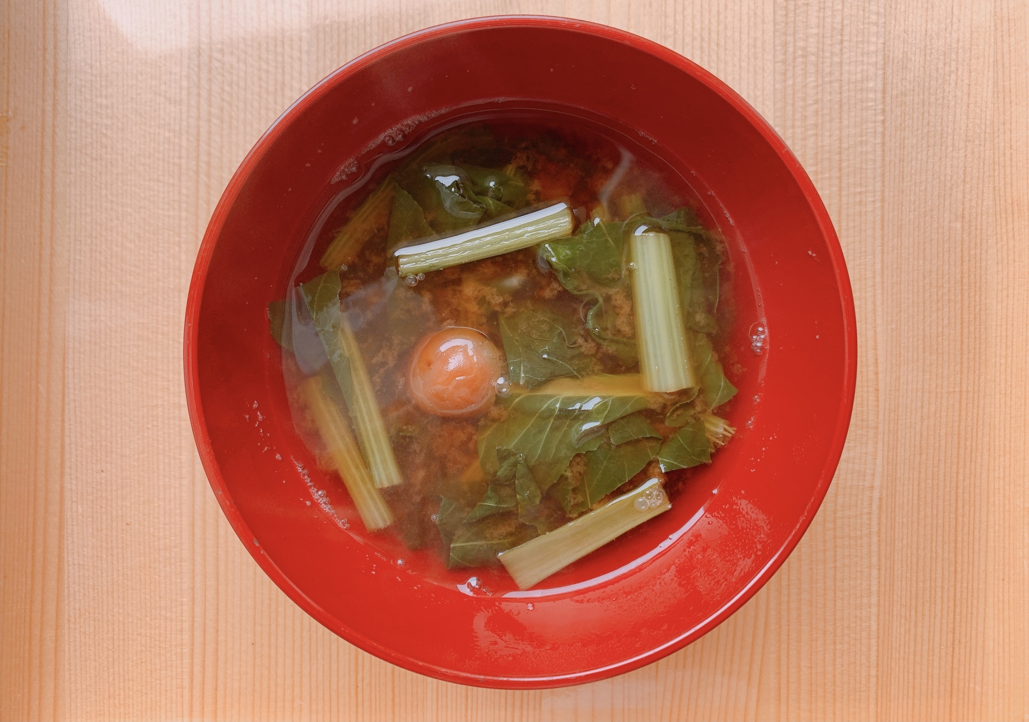 梅干しと小松菜の味噌汁 レシピ 作り方 By こじこじ 楽天レシピ