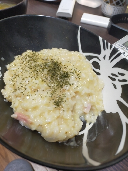 余ったご飯で！しめじとベーコンのチーズリゾット風♫