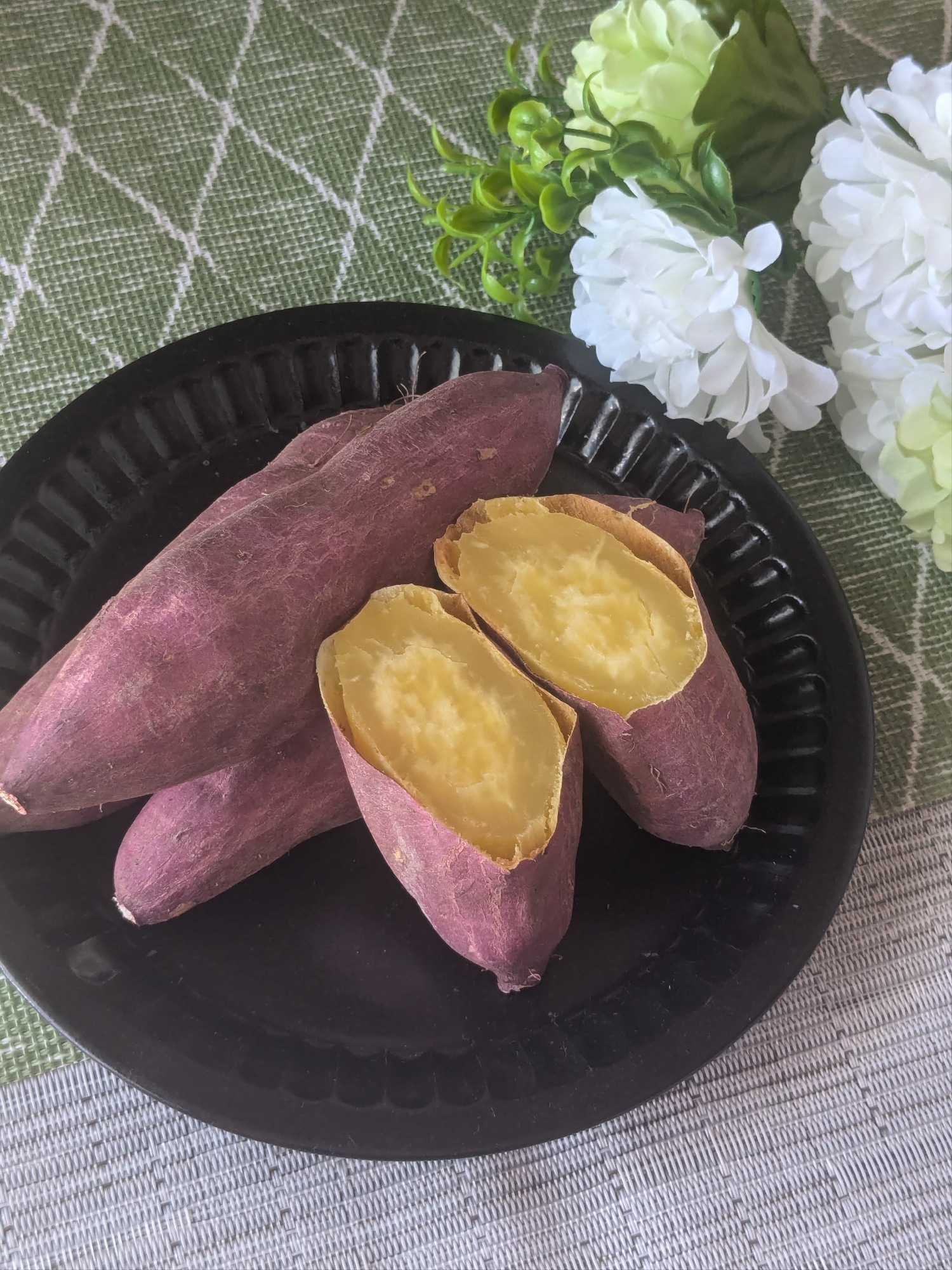 1つのコツで爆発防いで！〜オーブン焼き芋〜