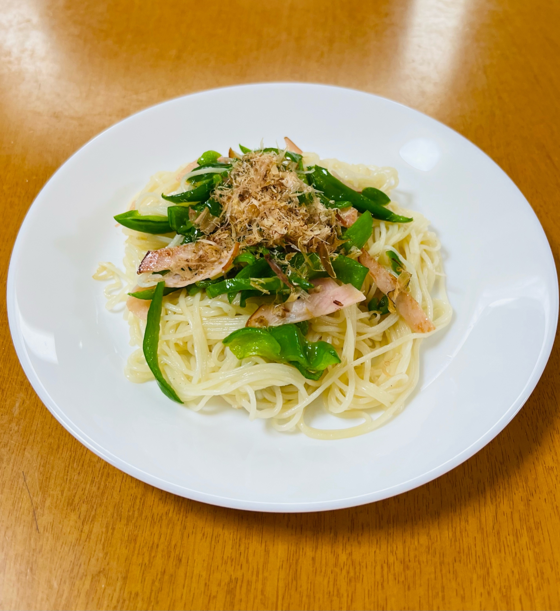 ピーマンとハムのそうめんチャンプル