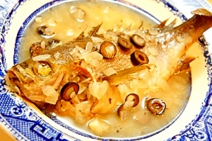 皿まで舐めたい イサキのアクアパッツァ レシピ 作り方 By 酔いどれんぬ 楽天レシピ 皿まで舐めたい イサキのアクアパッツァ レシピ 作り方 By 酔いどれんぬ 楽天レシピ