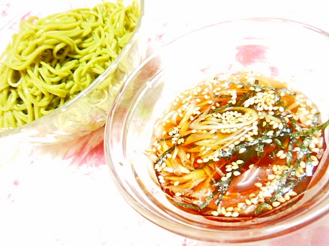 お蕎麦に❤茗荷と刻み味海苔と胡麻山葵たれ❤