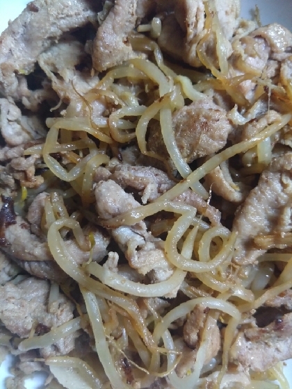 もやしと豚肉のニンニク炒め