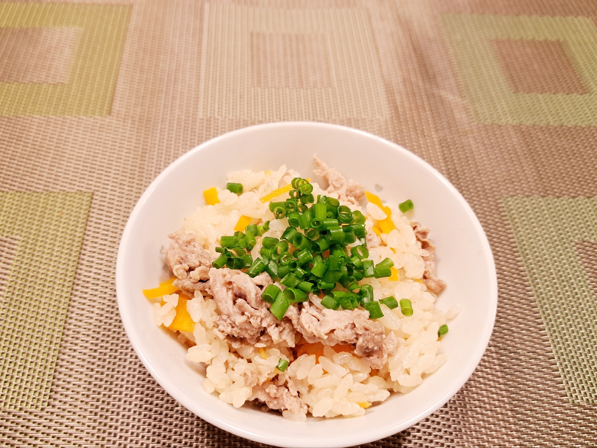 豚こま切れ肉の 炊き込みご飯