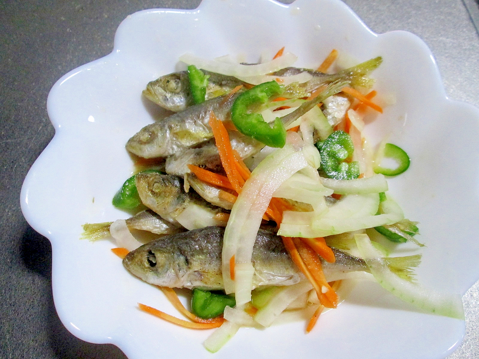 カンタン酢 で小アジのマリネ レシピ 作り方 By カゲジジ 楽天レシピ カンタン酢 で小アジのマリネ レシピ 作り方 By カゲジジ 楽天レシピ