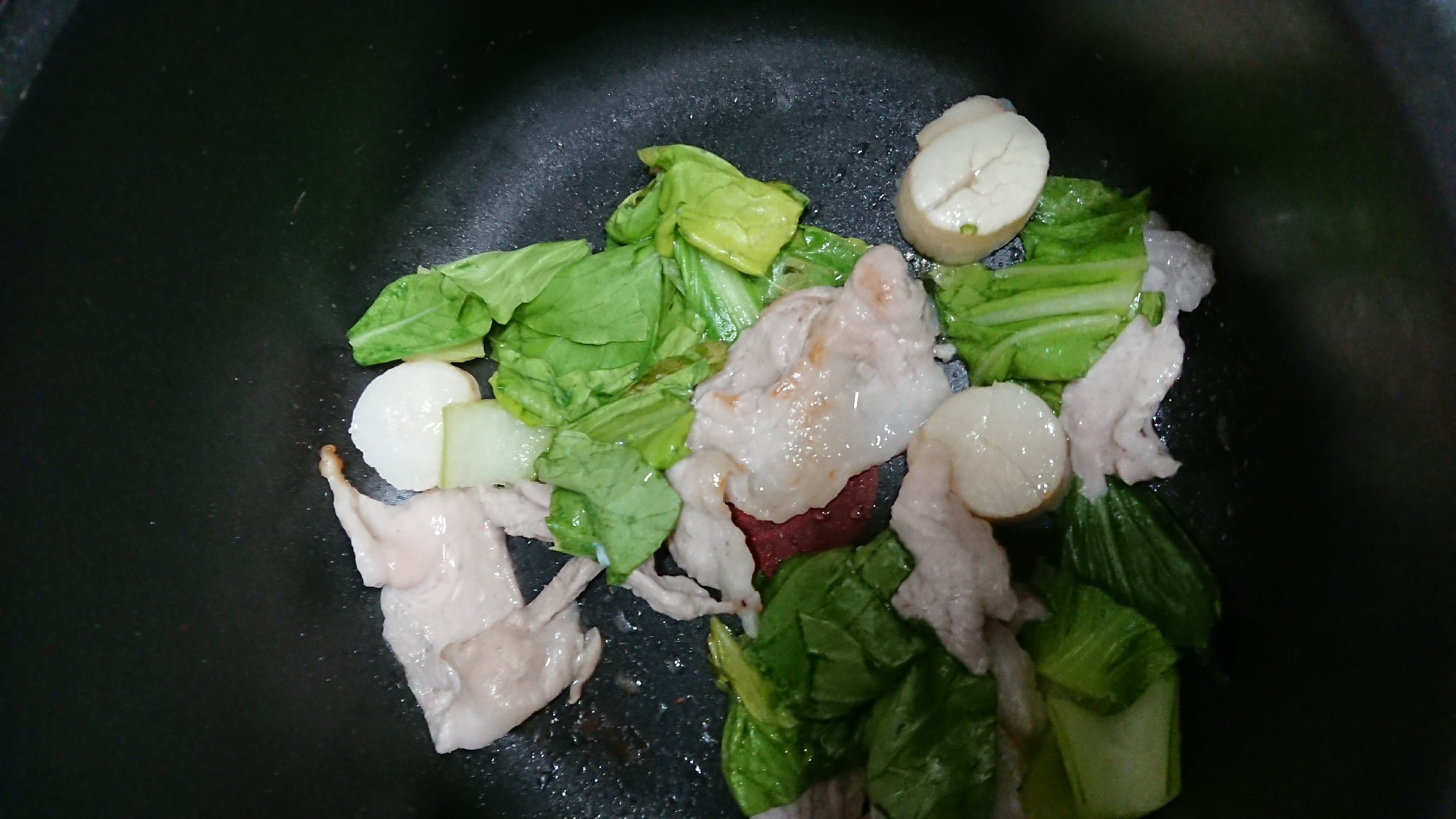 小松菜と豚肉ホタテ炒め