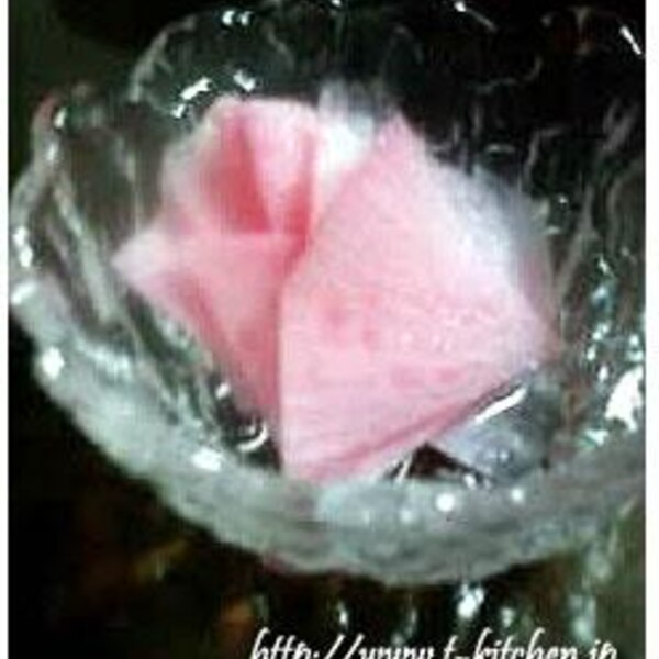 キレイなピンク色に 紫大根の甘酢漬けしょうが風味 レシピ 作り方 By ときどきぷろぐらま 楽天レシピ キレイなピンク色に 紫大根の甘酢漬けしょうが風味 レシピ 作り方 By ときどきぷろぐらま 楽天レシピ