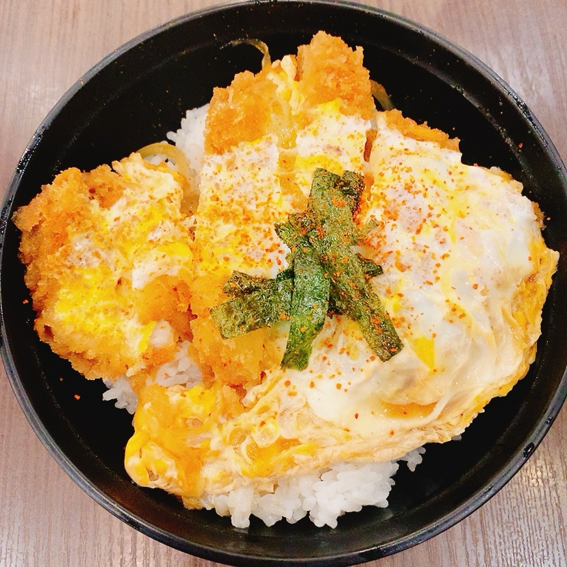 カツ丼✧˖°（一味唐辛子）