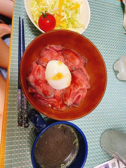 やっと！綺麗にできました！！お店にも負けないローストビーフは丼に！！