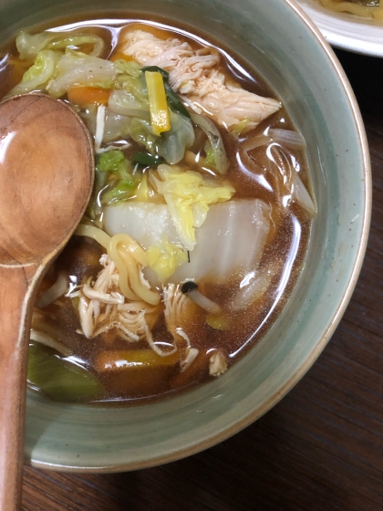 鰯つみれパプリカしめじ隠元ラーメン