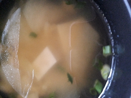 定番　大根と豆腐のお味噌汁