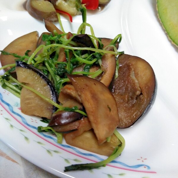 米なすと豆苗のソテー レシピ 作り方 By 田舎のばあさん 楽天レシピ 米なすと豆苗のソテー レシピ 作り方 By 田舎のばあさん 楽天レシピ