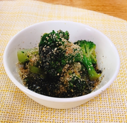 電子レンジで作るほうれん草のごま和え