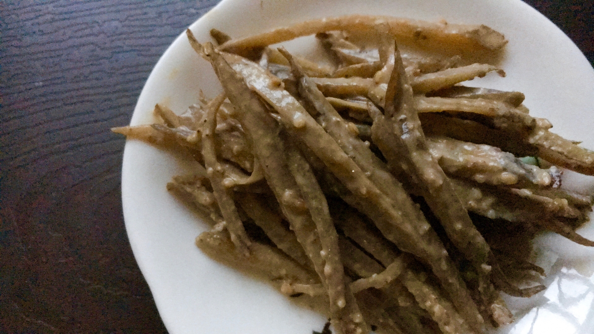 甘味料なし♪ごぼうの胡麻ヨーグルト和え