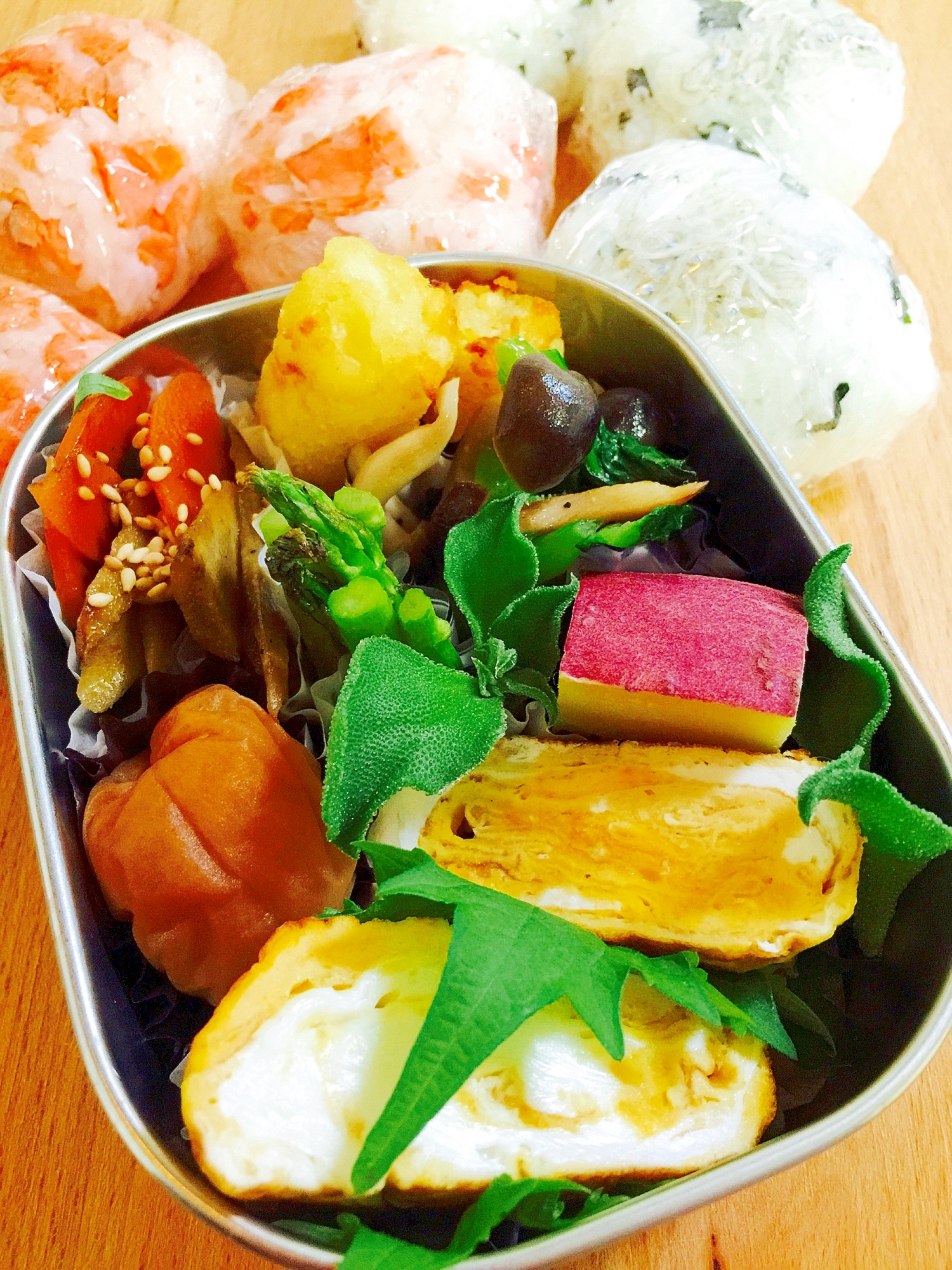 お弁当おかず 作り置きおかずとビッグな卵焼き レシピ 作り方 By Toytoy Saori05 楽天レシピ