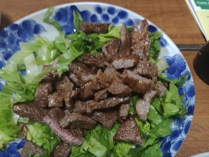 肉の日～冷凍肉を解凍なしで～サイコロステーキ♪