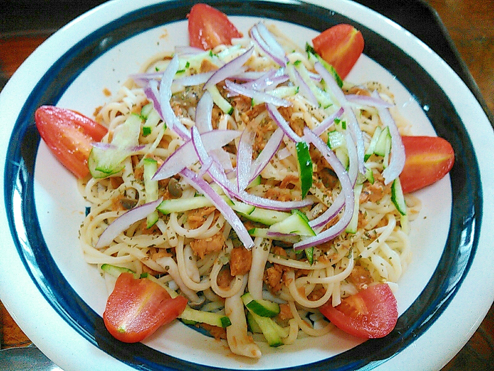 鯖の味噌煮で彩り和風パスタ