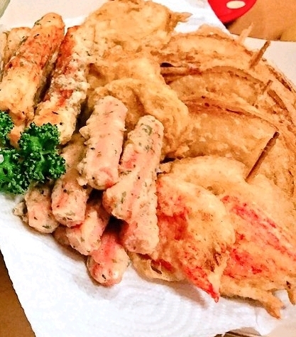 玉ねぎ、魚肉ソーセージ、ちくわ 、カニかまでいただきました(^^)