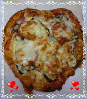 ハッピーバレンタイン♡ハート型のピザ♡♡♡♡♡♡♡