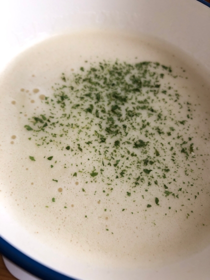 リピです♪ パンによく合い、手軽に作れて美味しいので、とても気に入っています。
買いすぎてしまった時に、じゃがいもも減らせるので良いです。