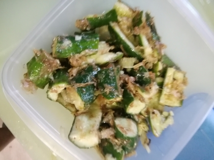 サッパリと箸休めに！きゅうりの梅和え