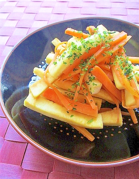 高野豆腐とにんじんのソース炒め