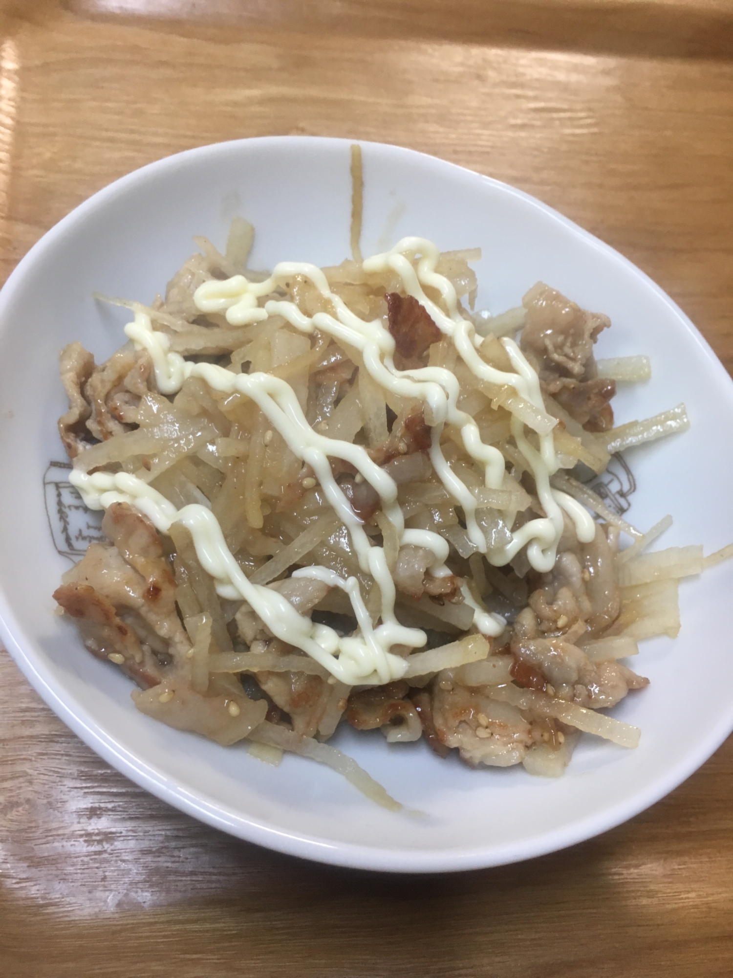 大根がシャキッ！焼肉サラダ