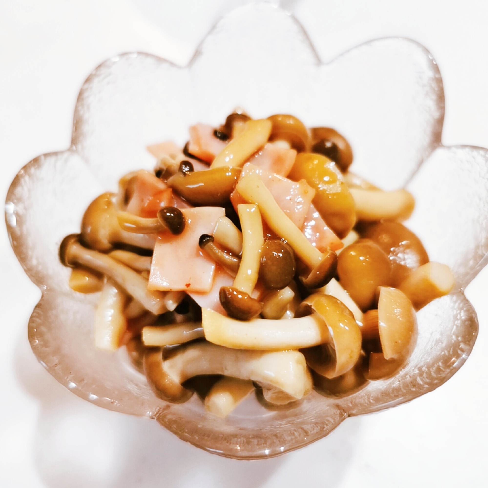 しめじとハムのバター醤油炒め レシピ 作り方 By トトロまま 楽天レシピ