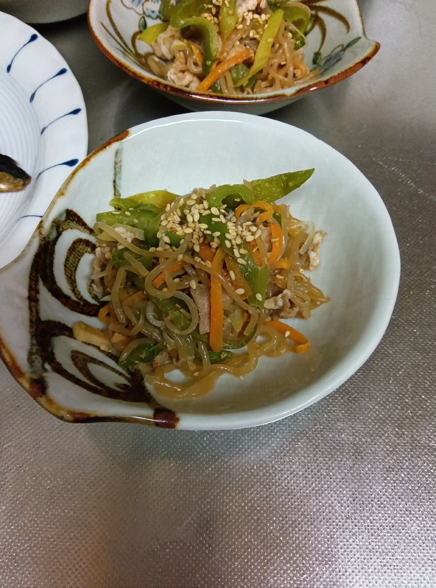 白滝、豚こま、ピーマン炒め