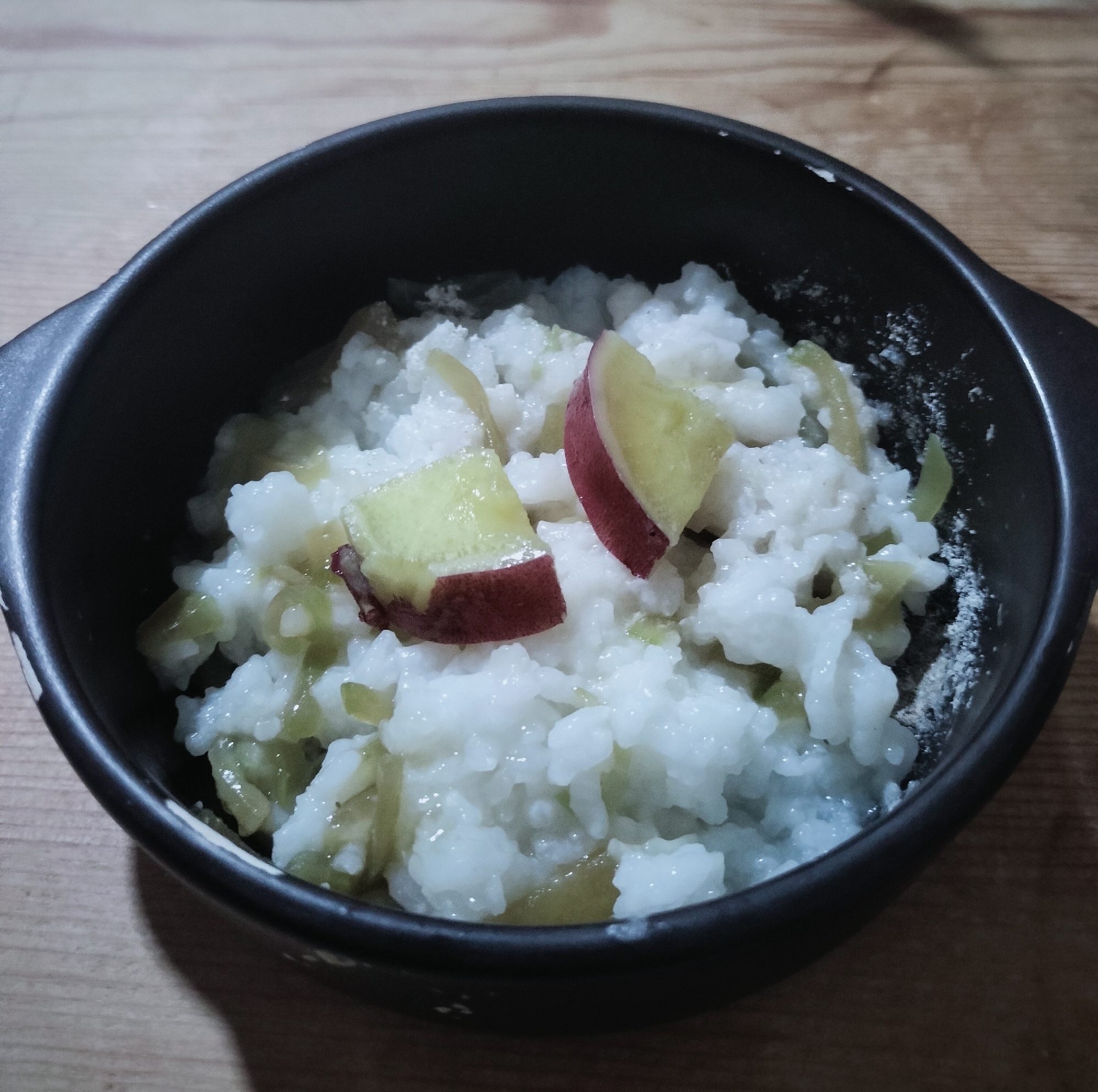さつま芋乗せ♢きゅうりの佃煮そば粉入りご飯♪