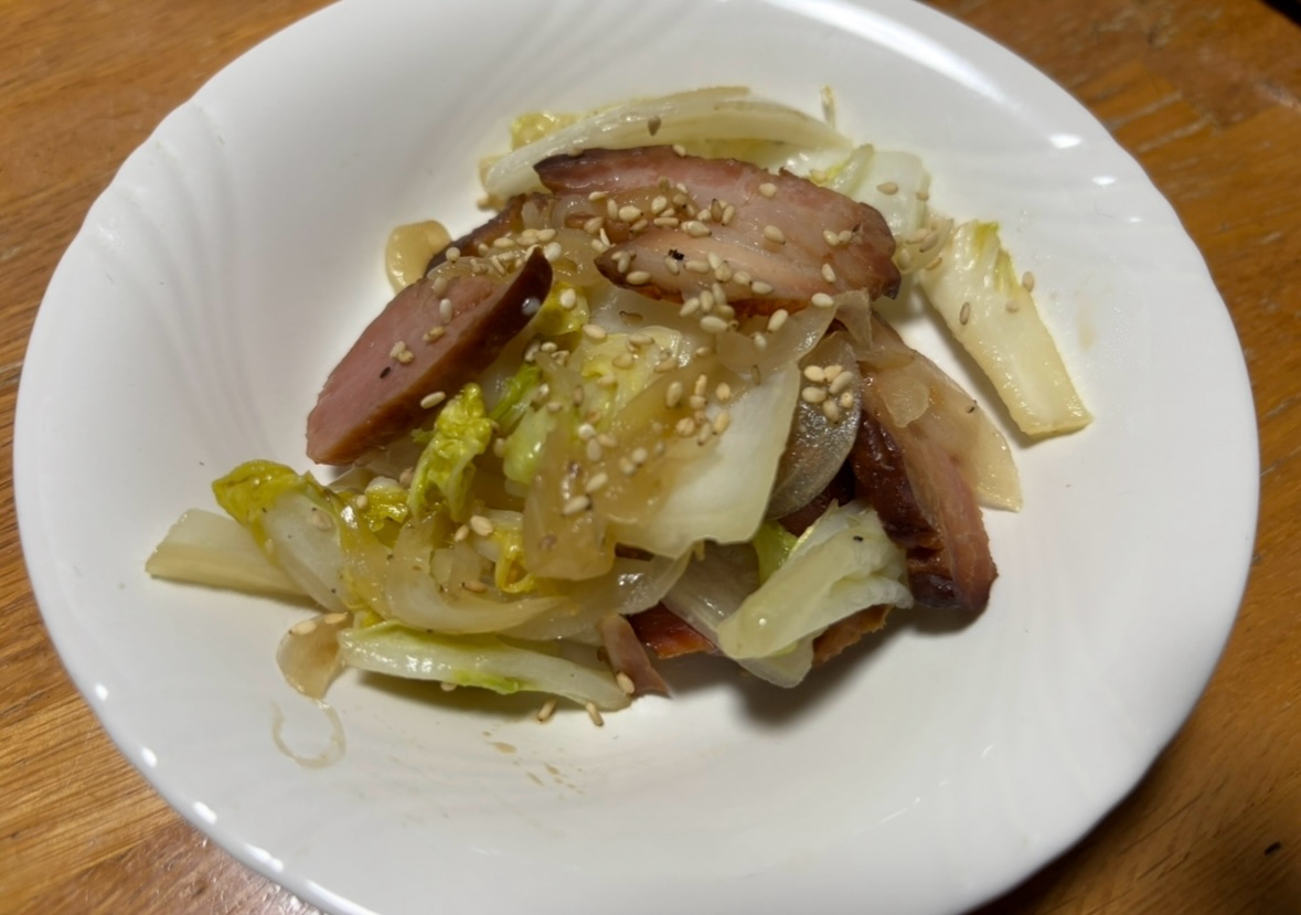 白菜　玉ねぎ　豚チャーシュー　中華炒め