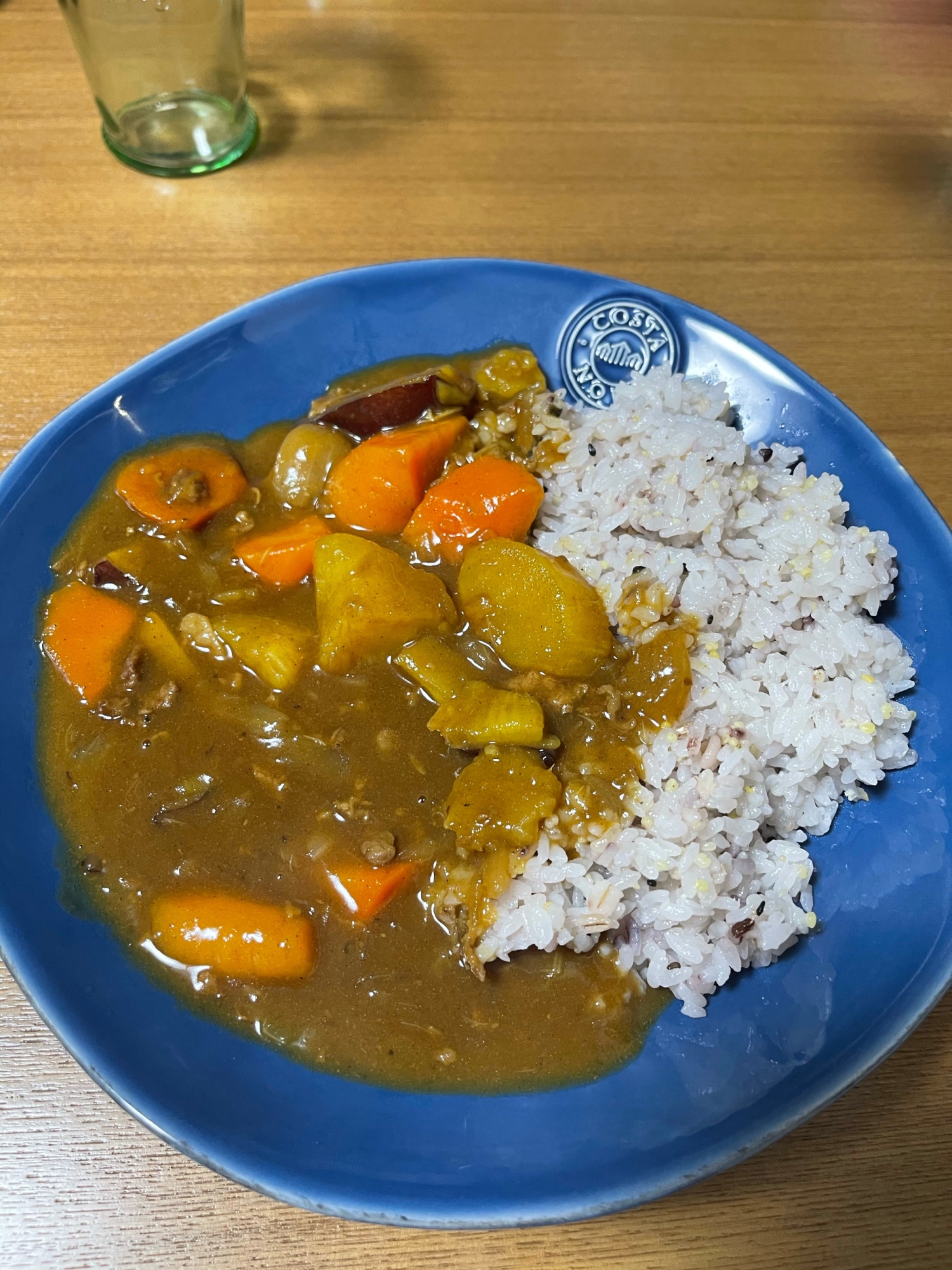 牛すじカレーライス