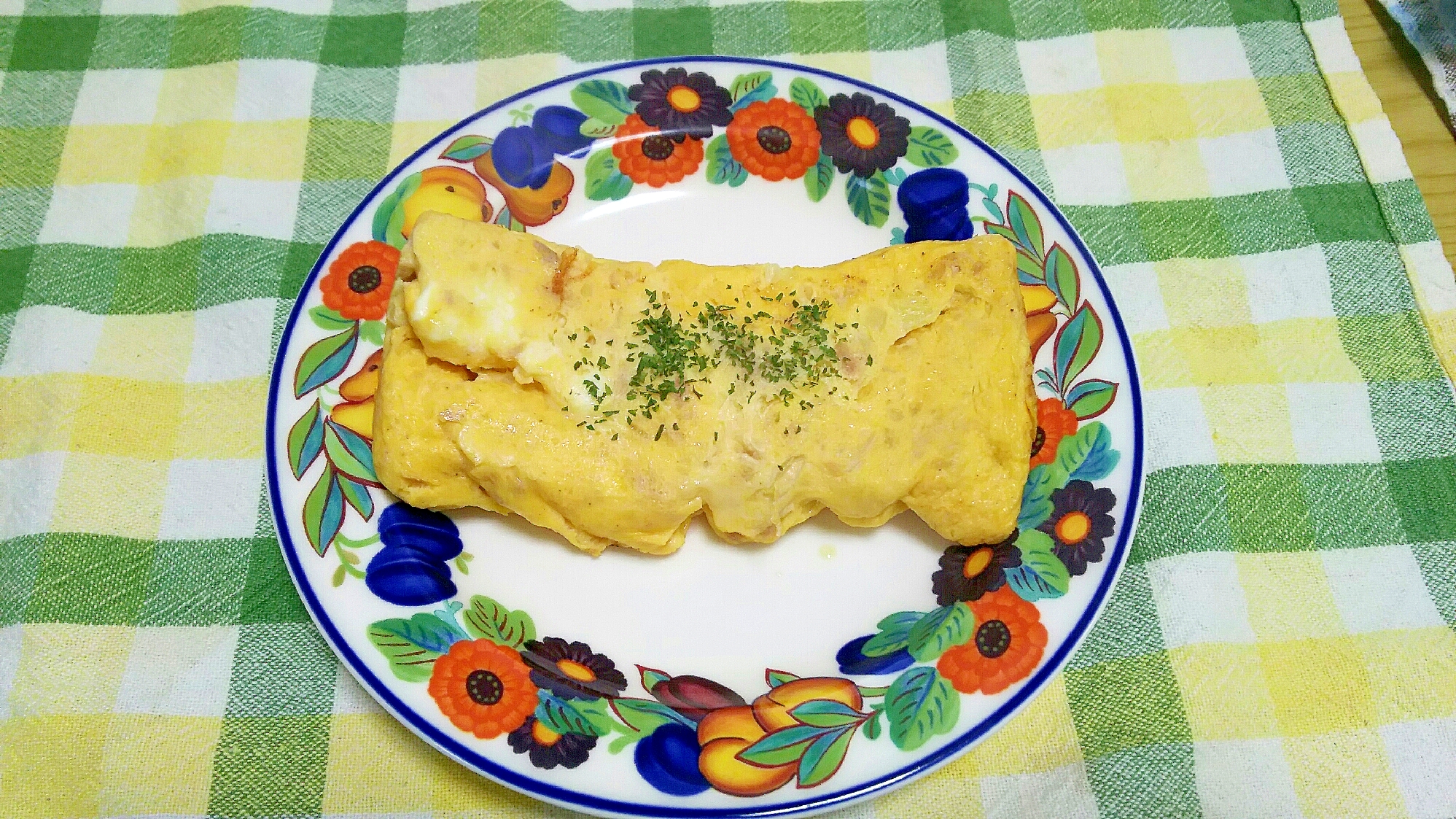 卵焼き器でツナ玉オムレツ