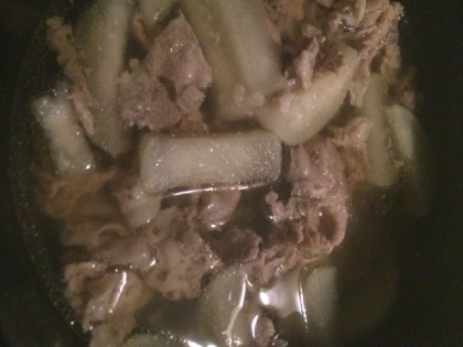 大根と豚肉の煮物