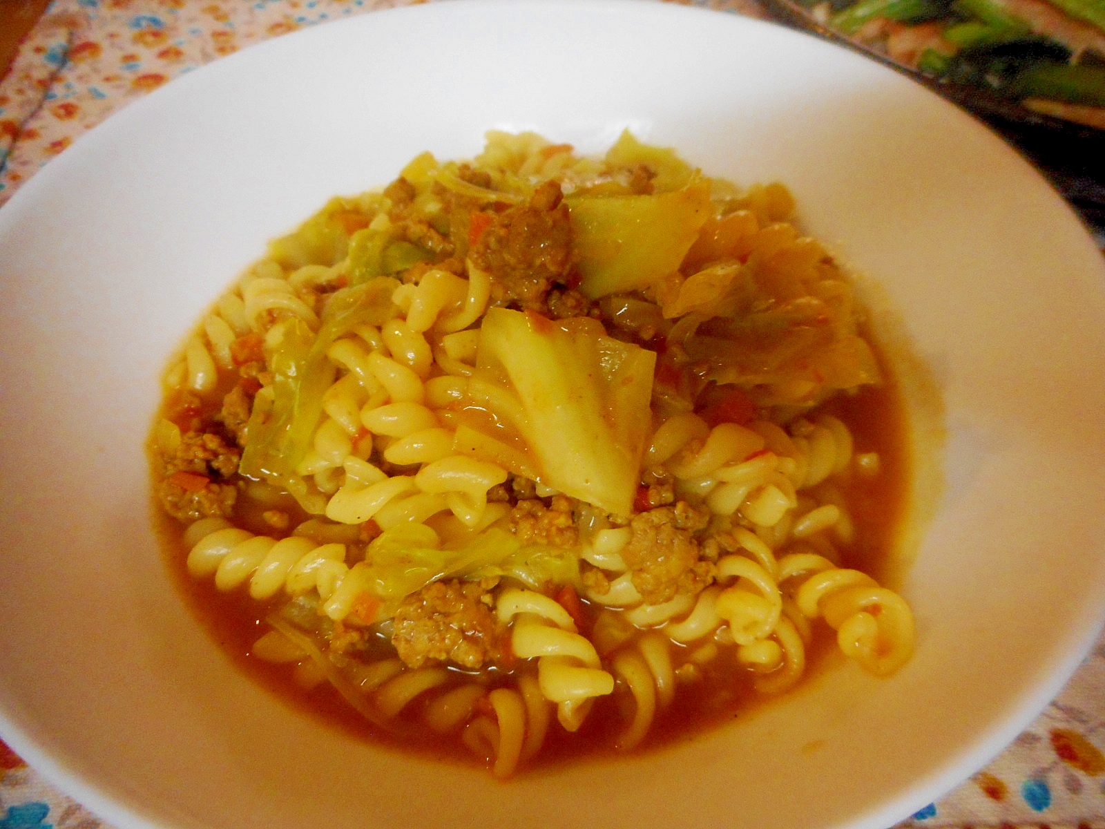 ひき肉とキャベツのカレーショートパスタ