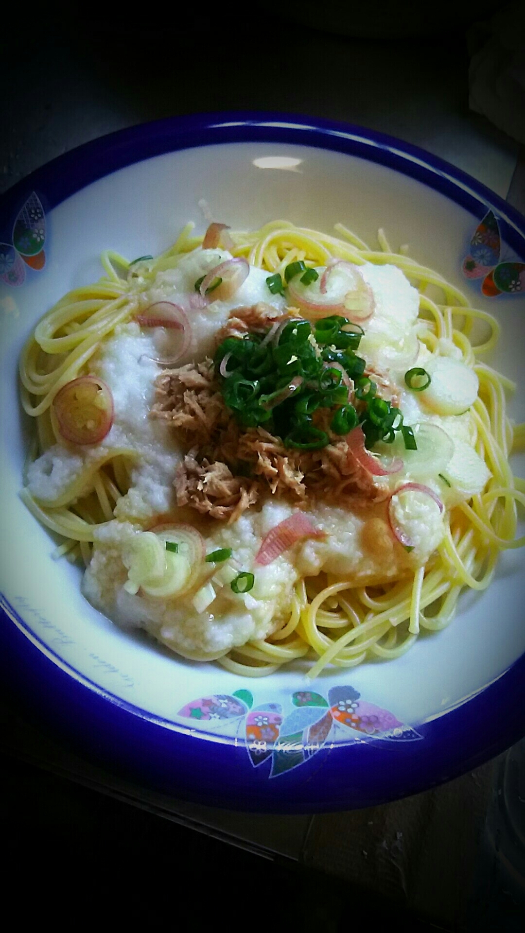 とろろとツナの和風パスタ