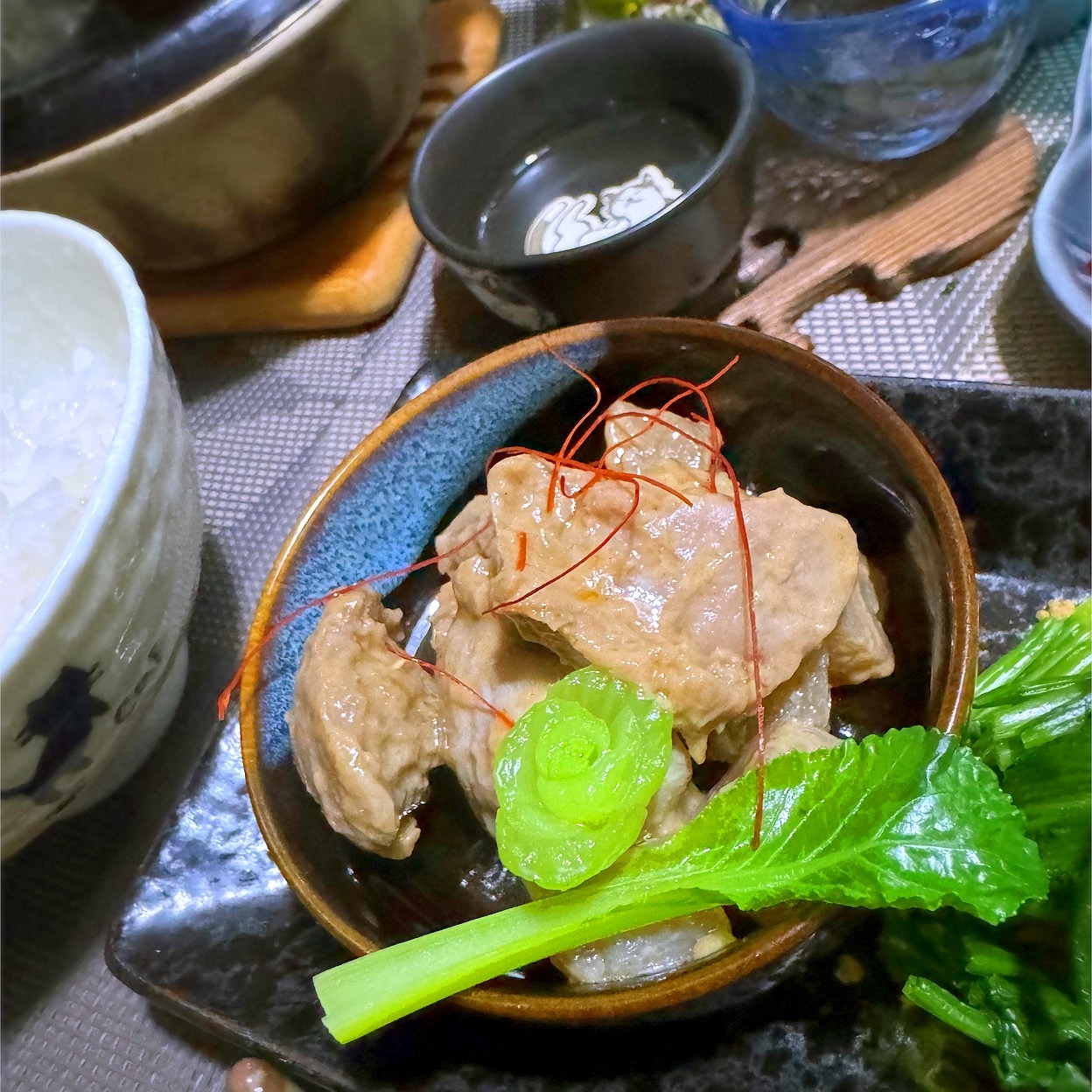 砂肝とこんにゃくの酒粕辣油和え