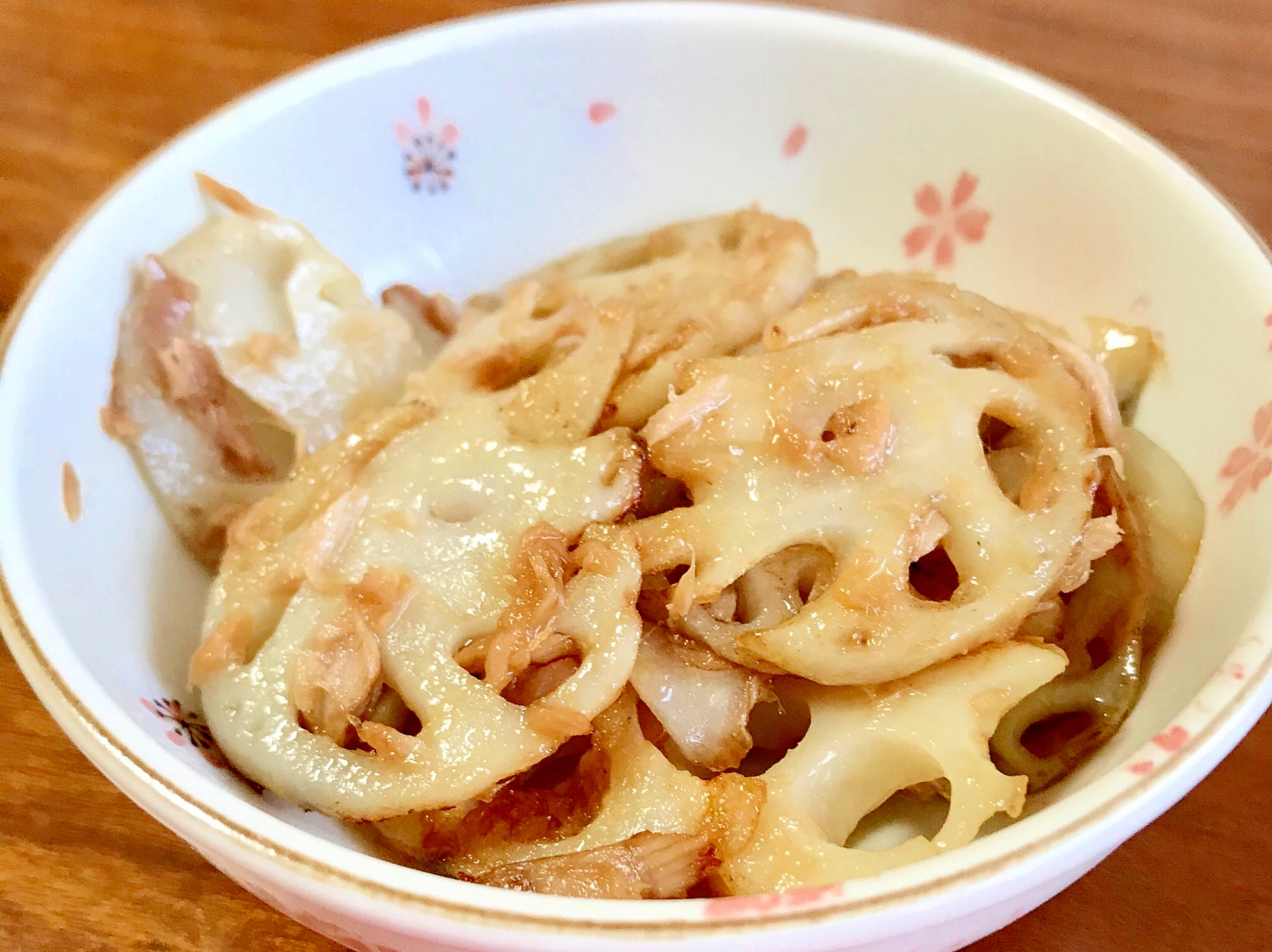 レンコンとツナの炒め物（サラダ）