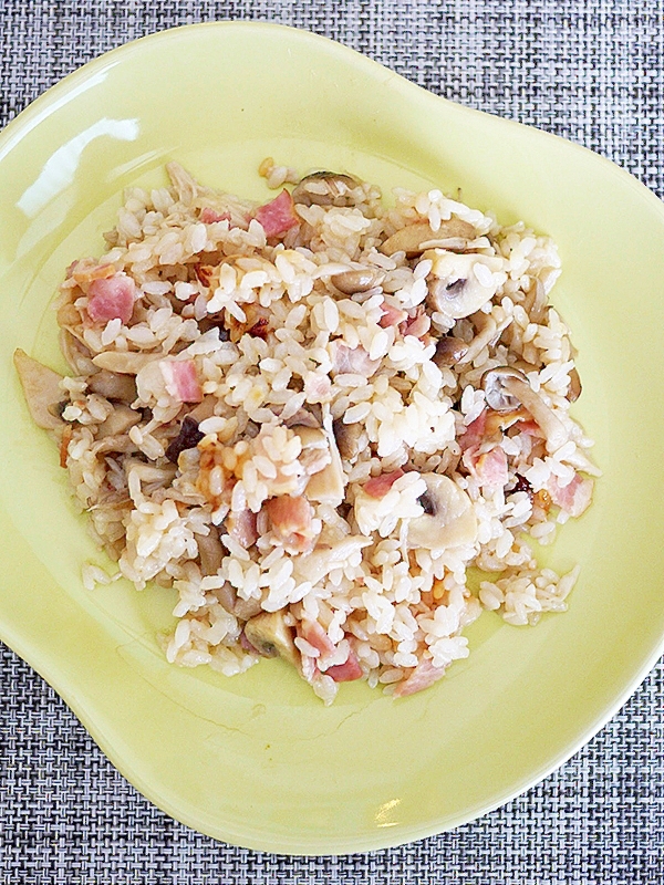 ベーコンときのこのピラフ