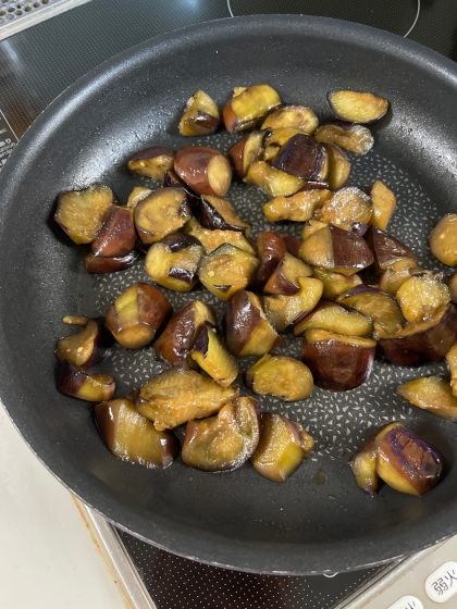 ナス消費に作りました。甘辛味でおいしかったです♪ 子供のお弁当にも入れました。ごちそうさまでした⭐︎